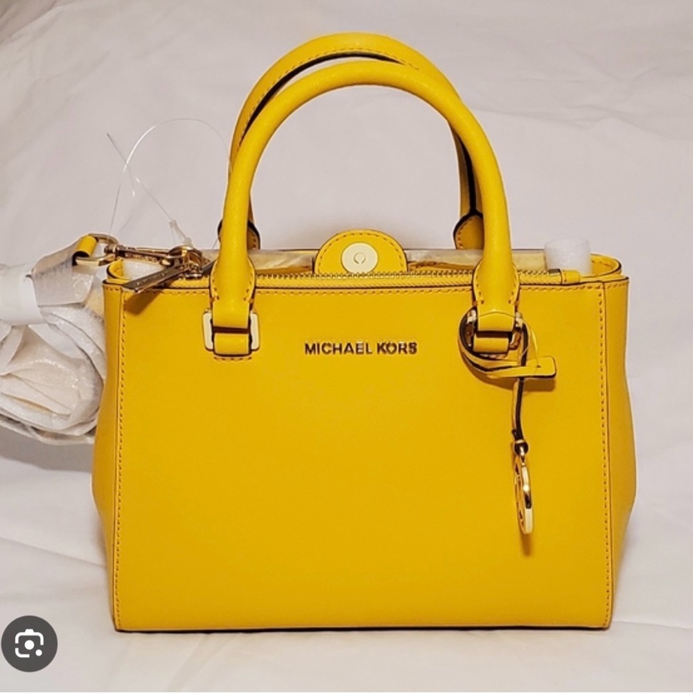MICHAEL KORS shoulder bag